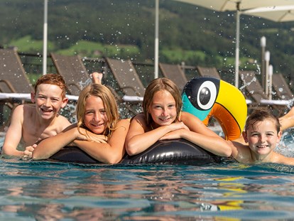 Familienhotel - Reitkurse - Österreich - Schwimmen - Die Seitenalm