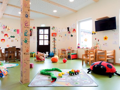 Familienhotel - Kinderbetreuung in Altersgruppen - Deutschland - Unser Happy-Club - Familotel Landhuus Laurenz