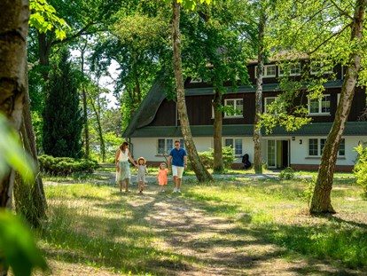 Familienhotel - Garten - Ostsee - Hotel Außenbereiche - TUI SUNEO Kinderresort Usedom