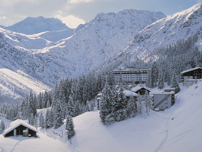 Familienhotel - Wellnessbereich - Schweiz - Aussenansicht - Sunstar Familienhotel Arosa - Sunstar Hotel Arosa