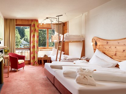 Familienhotel - Skikurs direkt beim Hotel - Kärnten - Familienzimmer - Hotel DIE POST