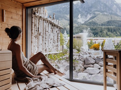 Familienhotel - Klassifizierung: 4 Sterne S - Österreich - Panoramasauna im "Mountain Spa" - Good Life Resort die Riederalm ****S