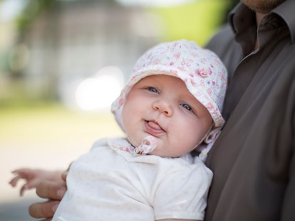 Familienhotel - Babybetreuung - Nordrhein-Westfalen - Babylounge speziell für eure kleinsten Lieblinge! - Familienhotel Ebbinghof