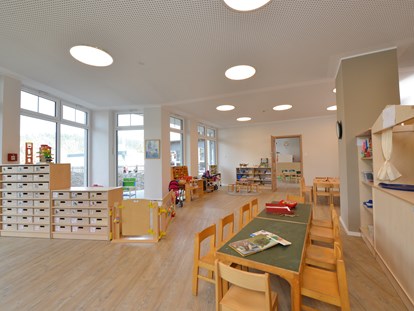 Familienhotel - Kinderbetreuung in Altersgruppen - Nordrhein-Westfalen - Unser neuer Happy Club - Familienhotel Ebbinghof