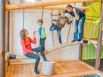 Familienhotel - Kinderwagenverleih - Deutschland - Die Rabaukenburg: Spaß für die ganze Familie   - Familotel Landhaus zur Ohe