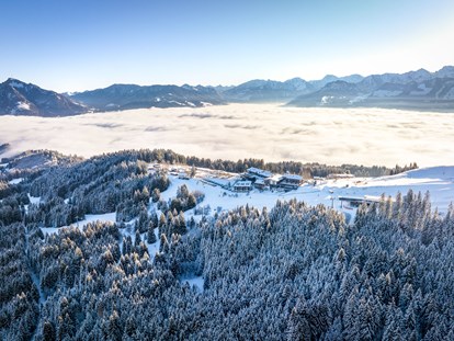 Familienhotel - Kletterwand - Allgäu - Alleinlage im familienfreundlichen Skigebiet - Familotel Allgäuer Berghof
