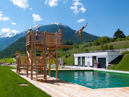 Familienhotel - Verpflegung: All-inclusive - Tirol - Wasser, Spiel, Spaß... gegenüber vom Kinderhotel SAILER (natürlich auch inklusive) - Kinderhotel STEFAN****