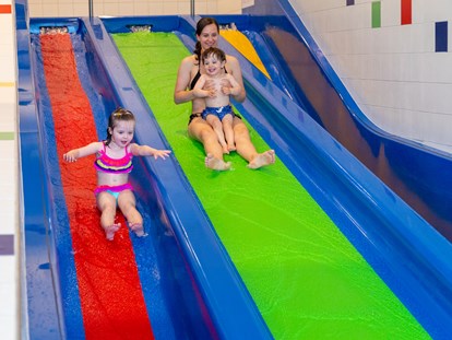 Familienhotel - Pools: Infinity Pool - Kärnten - Familien Resort Petschnighof