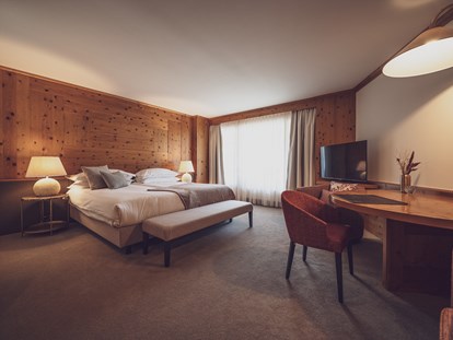 Familienhotel - Suiten mit extra Kinderzimmer - Schweiz - Executive Zimmer - Hotel Waldhuus Davos