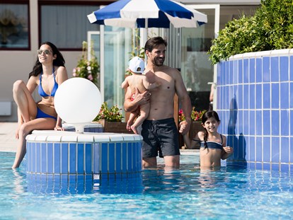 Familienhotel - Schwimmkurse im Hotel - Italien - Imperial Aparthotel