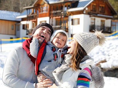 Familienhotel - Skikurs direkt beim Hotel - Kärnten - Glückliche Familien - Familienresort & Kinderhotel Ramsi
