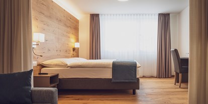 Familienhotel - Suiten mit extra Kinderzimmer - Schweiz - Doppelzimmer - Hotel Strela