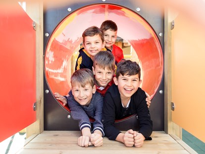 Familienhotel - Sauna - Südtirol - Abenteurspielplatz für die Kids - SONNEN RESORT ****S