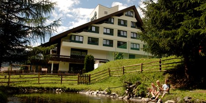 Familienhotel - Verpflegung: alkoholfreie Getränke ganztags inklusive - Kärnten - Das Hotel für Famiien in den Nockbergen - Nockalm