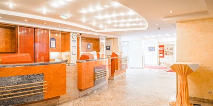 Familienhotel - Sauna - Mecklenburg-Vorpommern - Die Rezeption des Arkona Strandhotels.  - Arkona Strandhotel