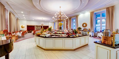 Familienhotel - Suiten mit extra Kinderzimmer - Schweiz - Les Saisons Restaurant - Grand Hotel des Bains Kempinski St. Moritz
