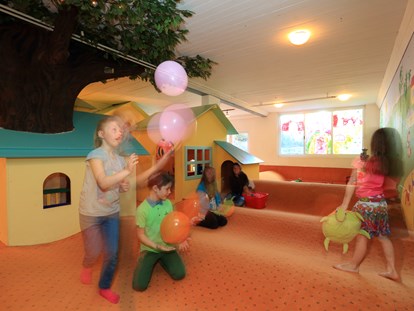 Familienhotel - Suiten mit extra Kinderzimmer - Schweiz - Albergo Losone