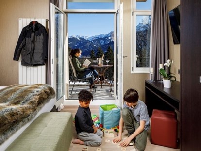 Familienhotel - Suiten mit extra Kinderzimmer - Schweiz - Neue Familien-Suite «Huhn» - Märchenhotel Braunwald