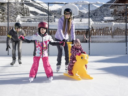 Familienhotel - Wellnessbereich - Tirol - Eislaufplatz - Galtenberg Family & Wellness Resort