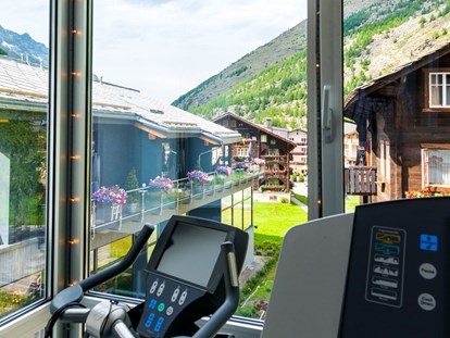 Familienhotel - Verpflegung: Halbpension - Schweiz - Wellness & Spa Pirmin Zurbriggen