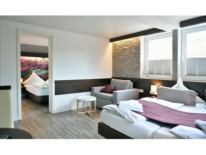 Familienhotel - Einzelzimmer mit Kinderbett - Thüringen - Familienhotel Rhön Feeling 