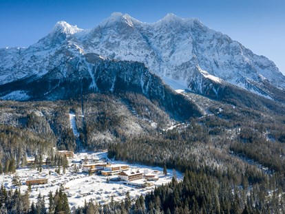 Familienhotel - Wellnessbereich - Tirol - Panoramalage - Zugspitz Resort 4*S