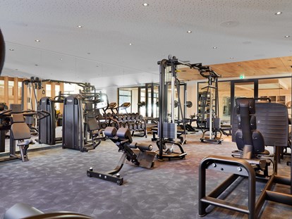 Familienhotel - Wellnessbereich - Tirol - Gym - Zugspitz Resort 4*S