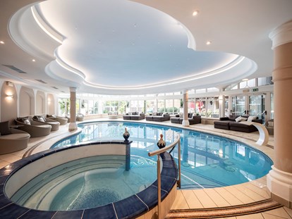 Familienhotel - Schwimmkurse im Hotel - Italien - Hallenbad für Familien - Familien-Wellness Residence Tyrol