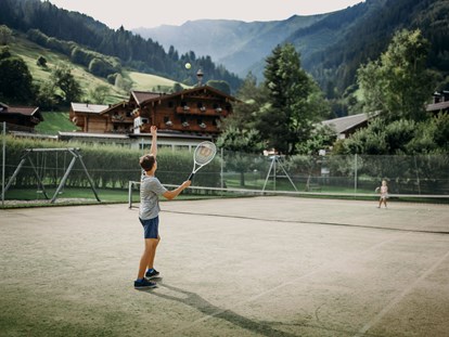 Familienhotel - Tennis - Salzburg - Familien Natur Resort Moar Gut*****