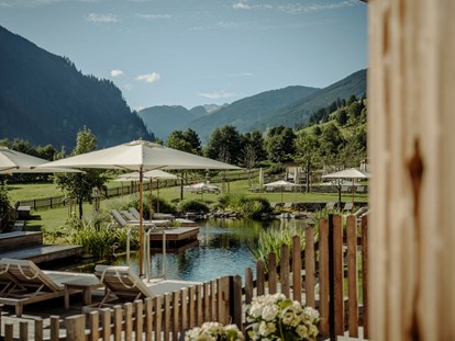 Familienhotel - Pools: Schwimmteich - Österreich - Familien Natur Resort Moar Gut*****