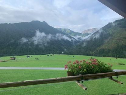 Familienhotel - Garten - Tirol - Almfamilyhotel Scherer****s - Familotel Osttirol