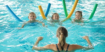Familienhotel - Teenager-Programm - Salzburg - Schwimmkurs - Die Seitenalm