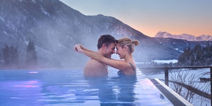 Familienhotel - Pools: Infinity Pool - Trentino-Südtirol - Nature Spa Resort Hotel Quelle