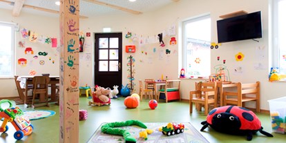 Familienhotel - Suiten mit extra Kinderzimmer - Emsland, Mittelweser ... - Unser Happy-Club - Familotel Landhuus Laurenz