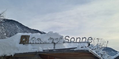 Familienhotel - Verpflegung: Halbpension - Vorarlberg - Schnee in Hülle und Fülle Winter 2021 - Sonne Bezau Familotel Bregenzerwald