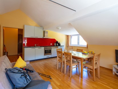 Familienhotel - Umgebungsschwerpunkt: Berg - Vorarlberg - großes Familien-Appartement - Sonne Bezau Familotel Bregenzerwald