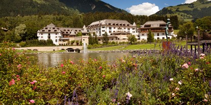 Familienhotel - Pools: Außenpool beheizt - Tirol - Außenansicht A-ROSA Kitzbühel - A-ROSA Kitzbühel