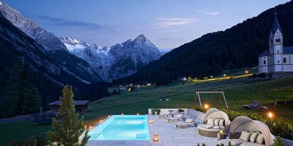 Familienhotel - Garten - Südtirol - Familienhotel Bella Vista