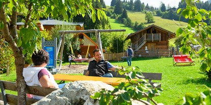 Familienhotel - Umgebungsschwerpunkt: See - Ramsau (Bad Goisern am Hallstättersee) - Spielplatz - Hotel Guggenberger