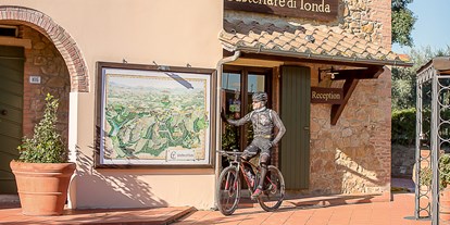 Familienhotel - Einzelzimmer mit Kinderbett - Italien - Fahrradparadies - Castellare di Tonda Resort & Spa
