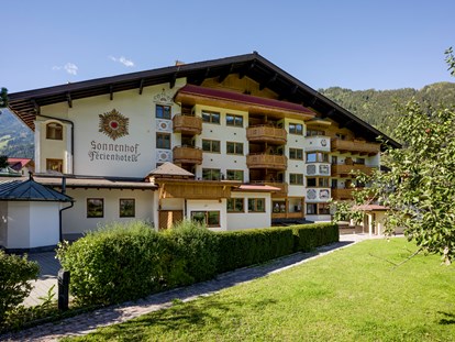 Familienhotel - bewirtschafteter Bauernhof - Österreich - Ferienhotel Sonnenhof