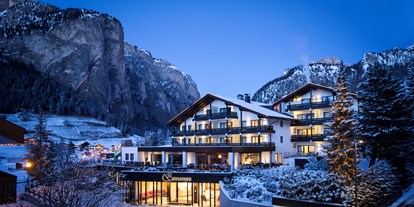Familienhotel - Skikurs direkt beim Hotel - St. Leonhard (Trentino-Südtirol) - Family Hotel Biancaneve im Winter - Family Hotel Biancaneve