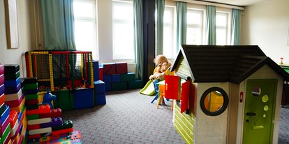 Familienhotel - Sauna - Vorpommern - Aufenthaltsraum und Spielzimmer - Familienhotel am Tierpark