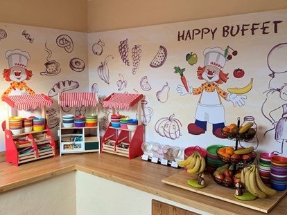 Familienhotel - Kinderbetreuung in Altersgruppen - Kinderbuffet - Familotel Borchard's Rookhus