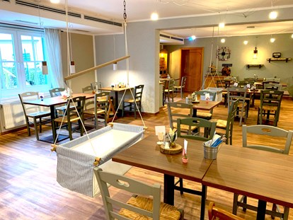 Familienhotel - Verpflegung: alkoholfreie Getränke ganztags inklusive - Restaurant Westside - Familotel Borchard's Rookhus