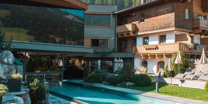 Familienhotel - Garten - Pinzgau - "Mountain Spa" mit Thermalpool und diversern Schwitzattraktionen, exklusiv für Erwachsene  - Good Life Resort die Riederalm ****S