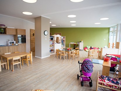 Familienhotel - Kinderbetreuung in Altersgruppen - Der neue Happy Club - Familienhotel Ebbinghof