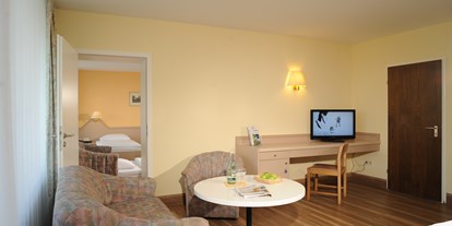 Familienhotel - Umgebungsschwerpunkt: Berg - Beispiel Standard 2-Raum-Appartement Haus 3 (ca. 70 qm) für 2 Erw. und 1 bis 4 Kinder (weitere auf Anfrage) - Hotel Sonnenhügel Familotel Rhön