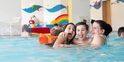 Familienhotel - Suiten mit extra Kinderzimmer - Bayern - Schwimmbad - Lebensfreude - Mein Krug