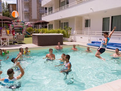 Familienhotel - Pools: Außenpool beheizt - Cesenatico-Villamarina - Mokambo Shore Hotel